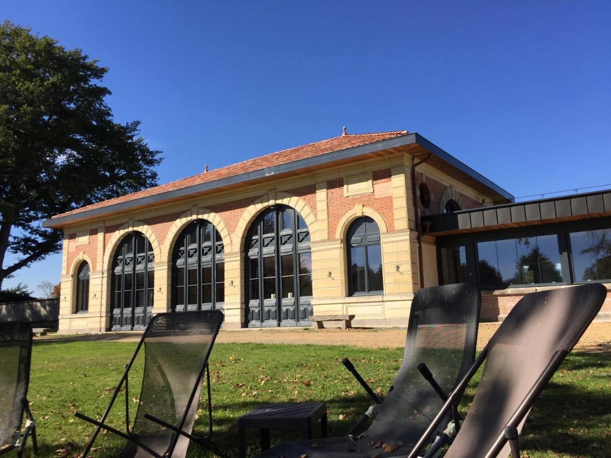 Orangerie De Chatel-Selection Figaro & Elle Magazine Cleppé Buitenkant foto